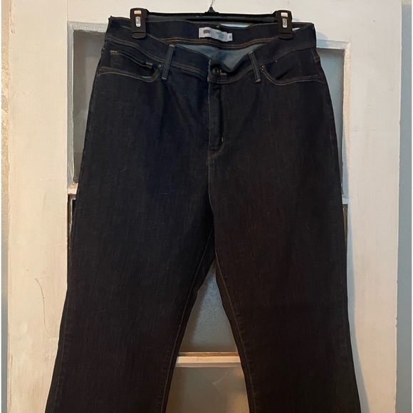 Levi’s bootcut jeans - Picture 1 of 3